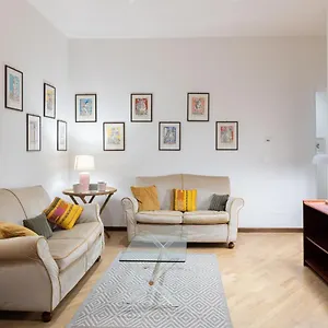 Battibecco, Appartamento